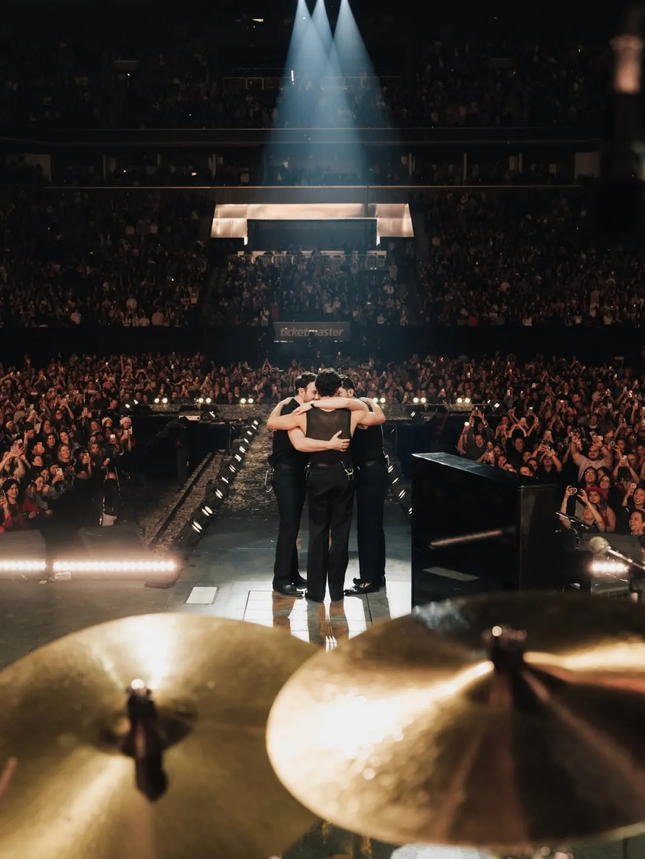 Jonas Brothers Conclude Monumental 74-Hometown 'Five Albums, One Night' Tour
