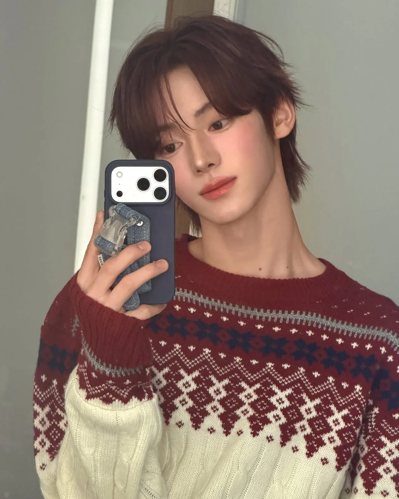 TWS Unveils 'Happy Holiday!' Project for Global Fans